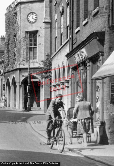 Photo of Sleaford, People On Northgate c.1950