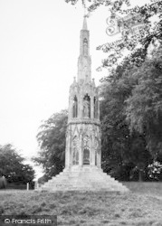 The Cross c.1960, Sledmere
