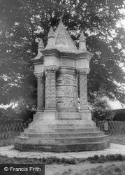 The Waggoners' Memorial c.1960, Sledmere