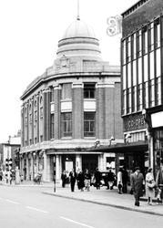 Central Hall 1961, Slough