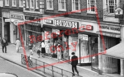 Edmonds, William Street 1961, Slough