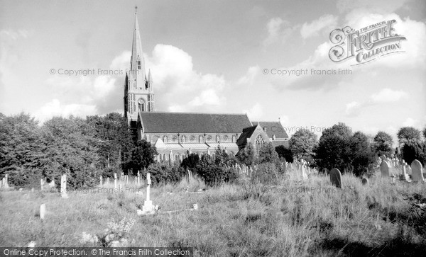 Photo of Slough, St Mary's Church c.1960