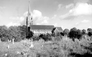 Slough, St Mary's Church c1960