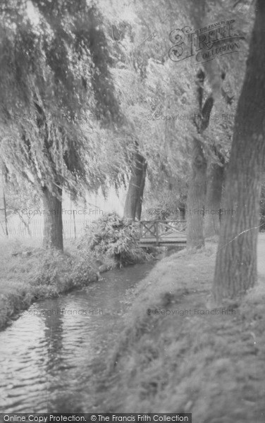Photo of Slough, The Park c.1950