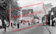 Windsor Road c.1961, Slough