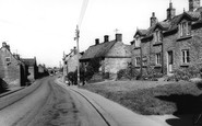 Snainton, High Street c1960