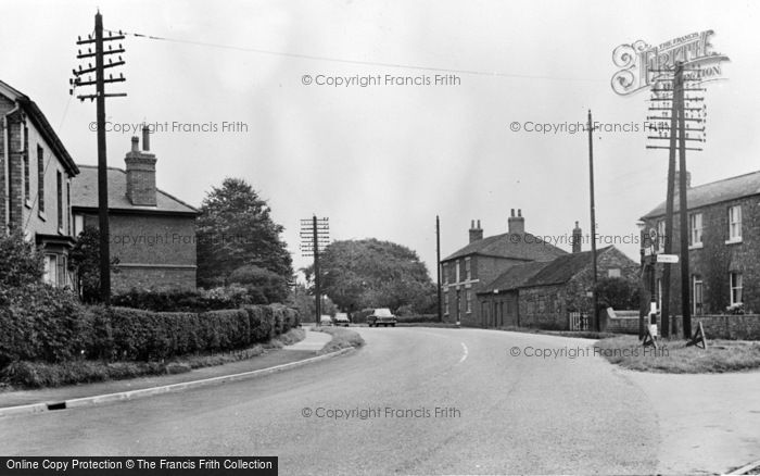 Photo of Snaith, High Road c.1960