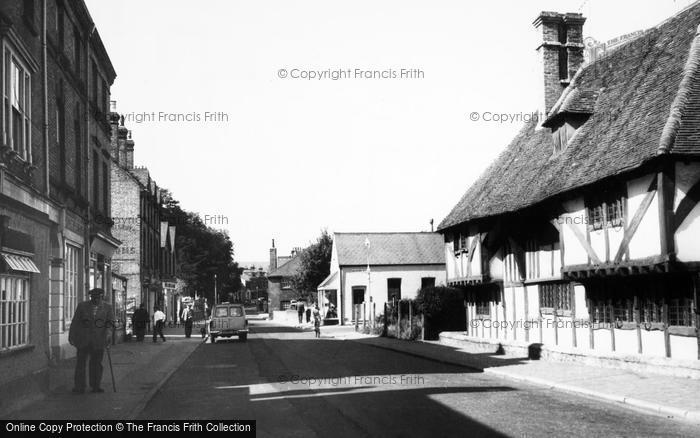 Photo of Snodland, High Street c.1965