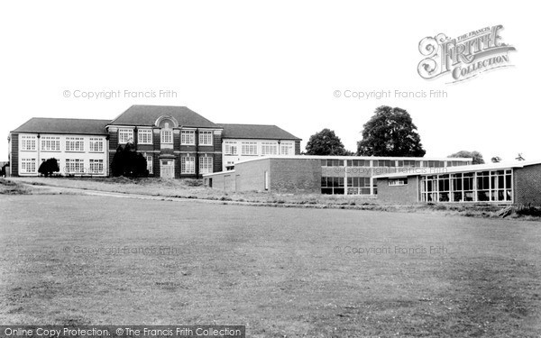 Photo of Snodland, Holmesdale County Secondary School c.1965