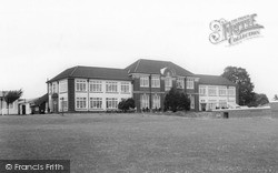 Snodland, Holmesdale School c1965