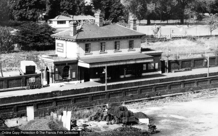 Photo of Snodland, The Station c.1960