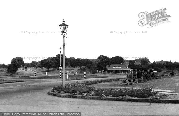 Photo of Socketts Heath, Daneholes Roundabout c.1955