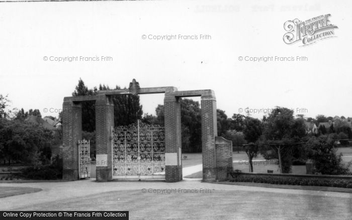 Photo of Solihull, Malvern Park c.1965