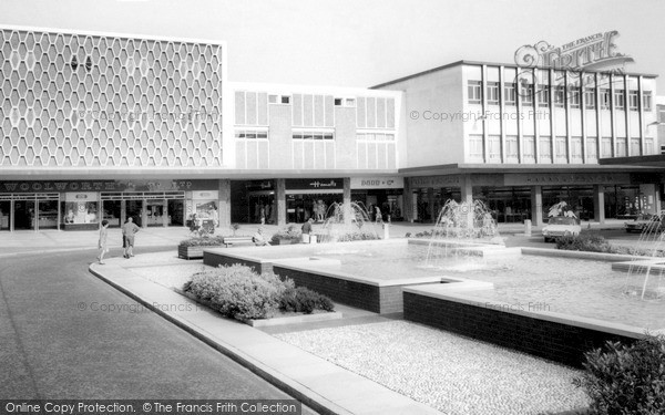 Photo of Solihull, Mell Square c.1966