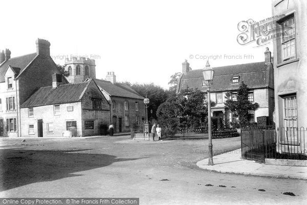 Photo of Somerton, Coronation Fountain 1904