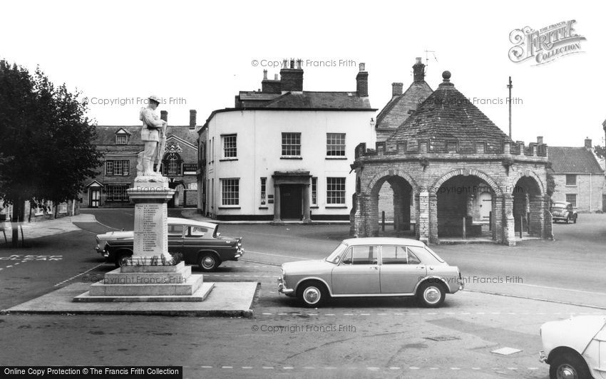 Somerton, the Memorial c1965