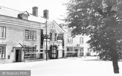 The Red Lion Hotel c.1965, Somerton