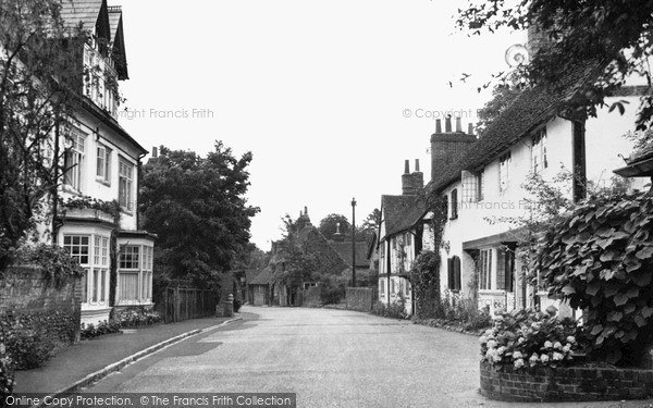 Photo of Sonning, Pearson Road c.1955