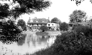The River Thames And The French Horn Hotel c.1960, Sonning