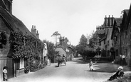 Village 1904, Sonning