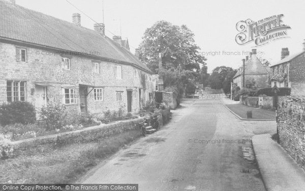 Photo of Souldern, High Street c.1965