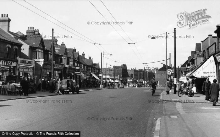 Photo of South Chingford, Chingford Mount Road c1955