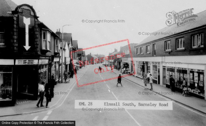 Photo of South Elmsall, Barnsley Road c.1965