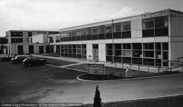 Photo of South Elmsall, Minsthorpe High School c1970