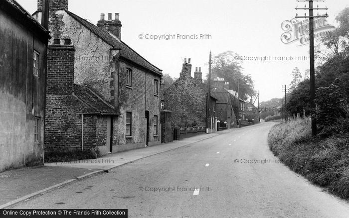 Photo of South Ferriby, Horkstow Road c.1965