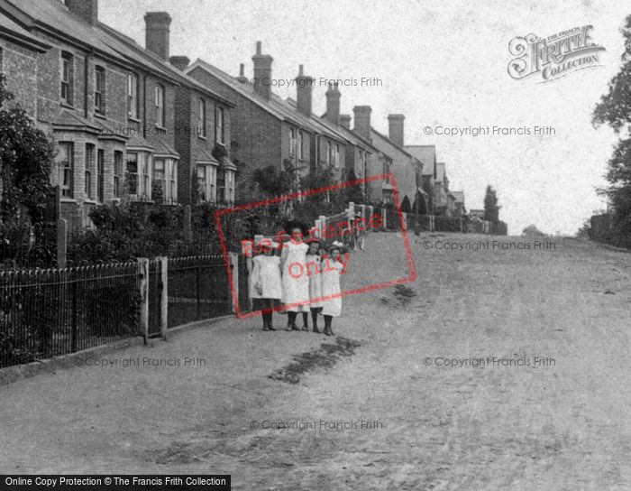Photo of South Godstone, Girls In Lagham Road 1907