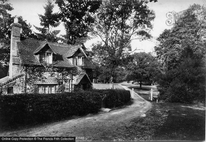 Photo of South Holmwood, Entrance To Holmwood Park 1906