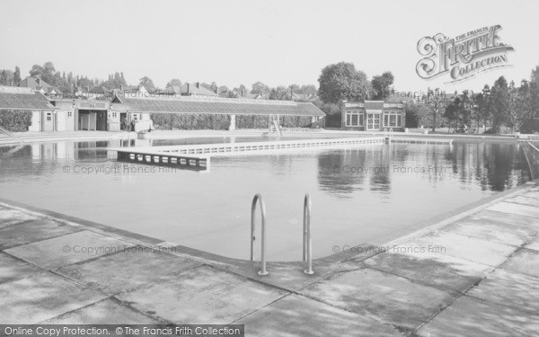 Photo of South Knighton, Kenwood Swimming Pool c.1965