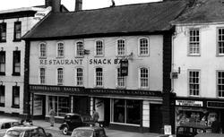 The Square, E.Skinner & Sons c.1960, South Molton
