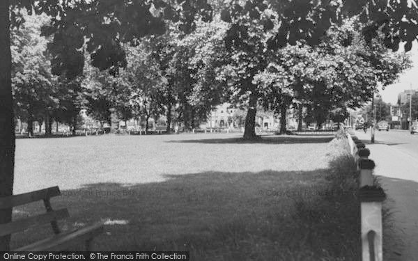 Photo of South Norwood, The Green c.1965