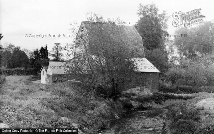 Photo of South Nutfield, Kings Hill c.1960