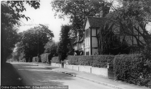 Photo of South Nutfield, Magpie Cottage c.1960