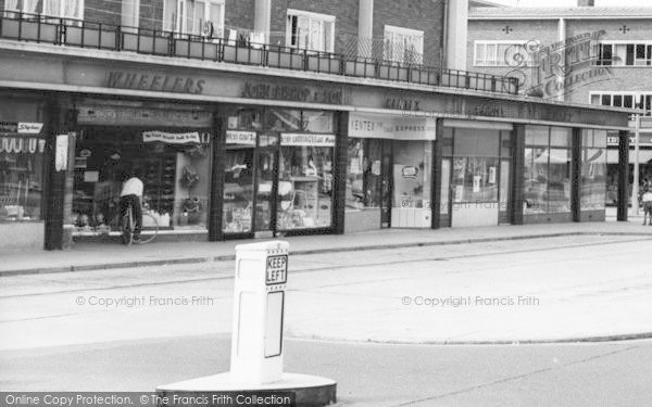 Photo of South Ockendon, Daiglen Drive Shops c.1960