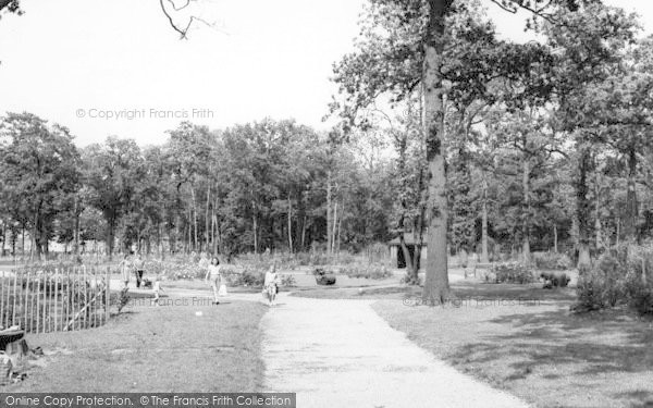 Photo of South Ockendon, Dilkes Park c.1960