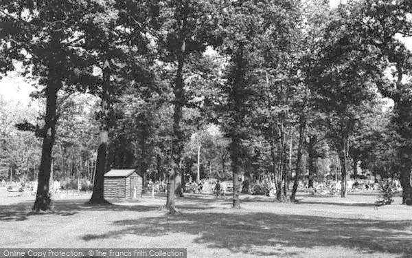 Photo of South Ockendon, Dilkes Park c.1960