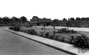 South Ockendon, Mardyke School c1960