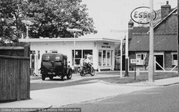Photo of South Ockendon, Service Station, North Road c.1960