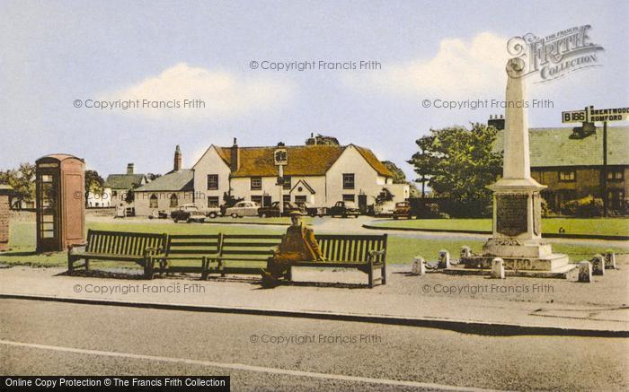 Photo of South Ockendon, The Memorial c.1960