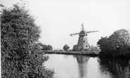 The Windmill c.1955, South Ockendon