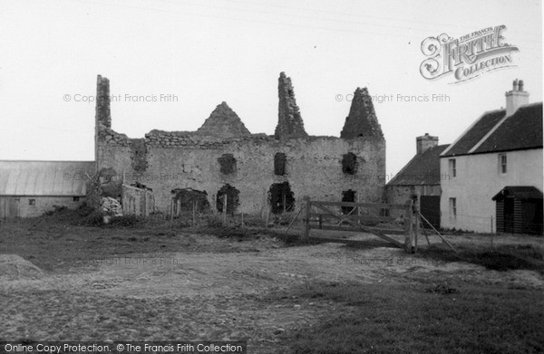 Photo of South Uist, Ormaclett Castle 1963