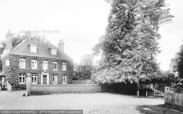 Photo of South Weald, Tower Arms Hotel 1908
