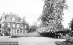 Tower Arms Hotel 1908, South Weald