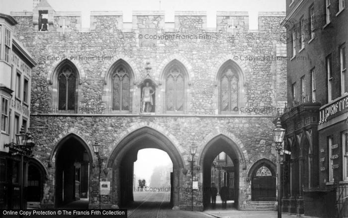 Photo of Southampton, Bargate Street c.1893