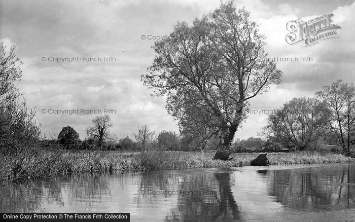 Photo of Southampton, River Itchen At Woodmill c.1960