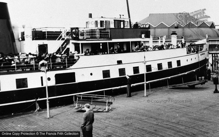 Photo of Southampton, Royal Pier c.1955