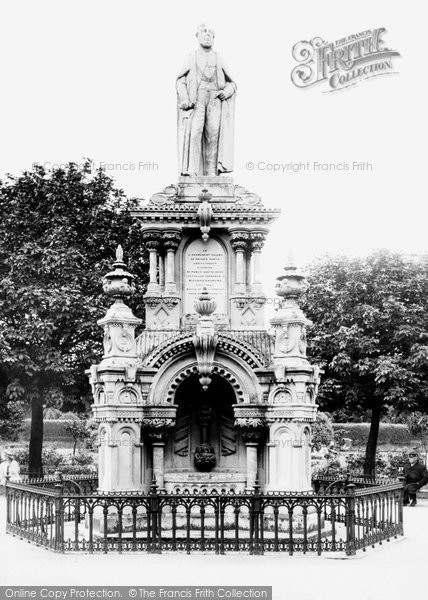 Photo of Southampton, The Andrews Monument 1908